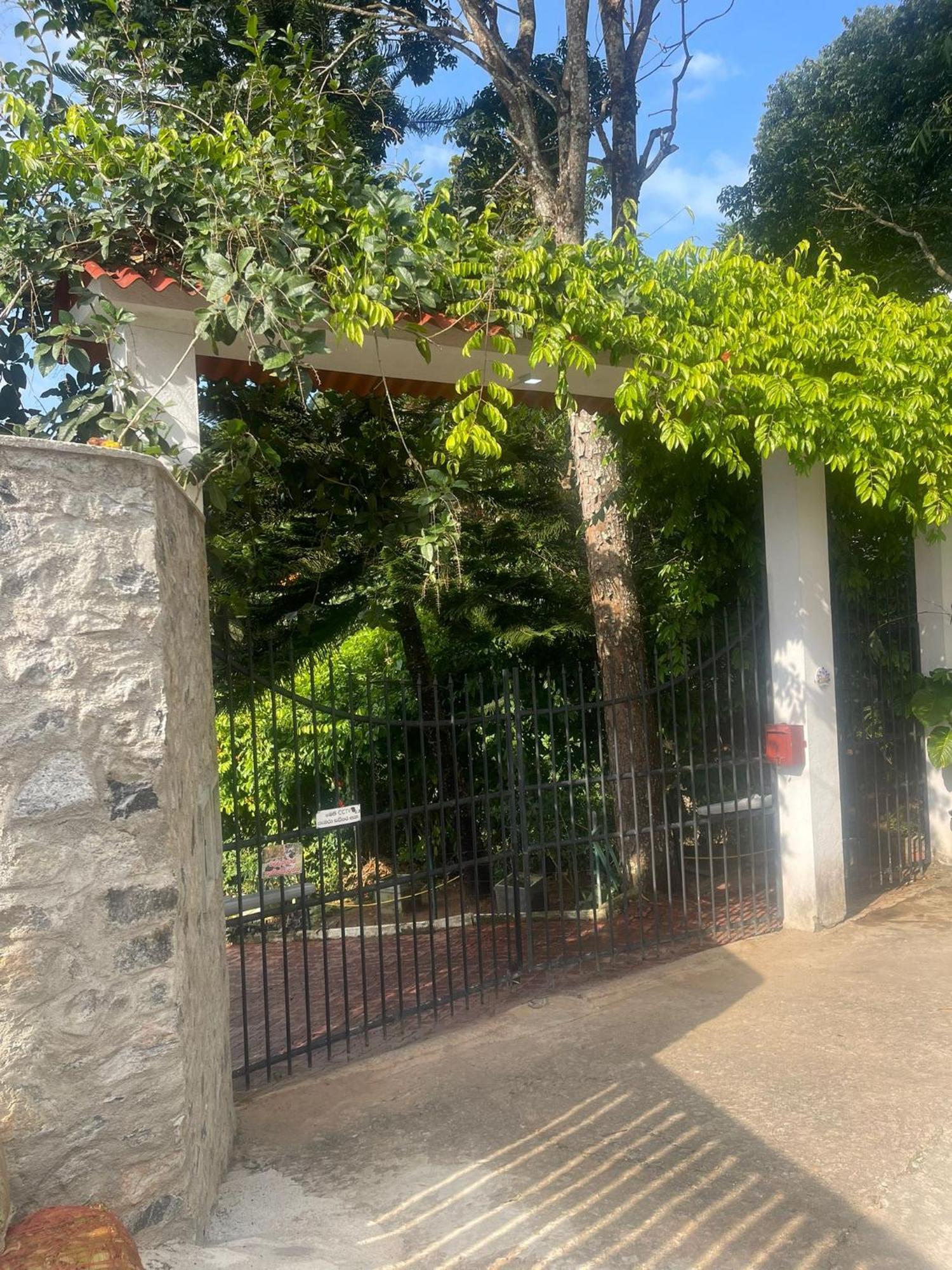 Lotus Villa Kandy Peradeniya Exterior foto